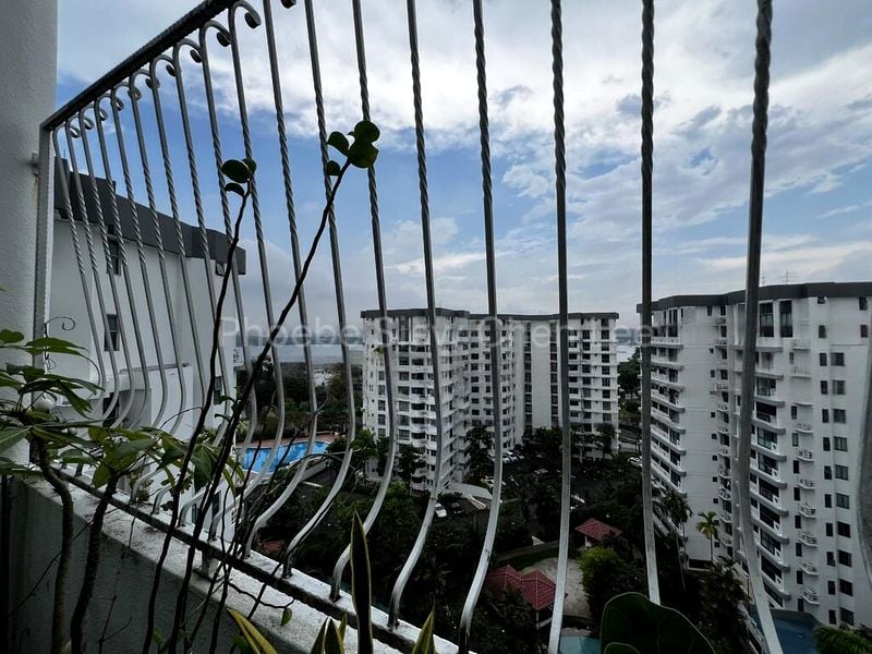 4 Bed Condo for Sale in  Orchid Park Condominium - Image 2